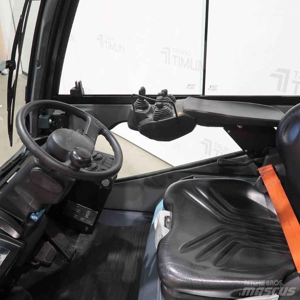 Toyota 52-8FDF25 Dizel forkliftler
