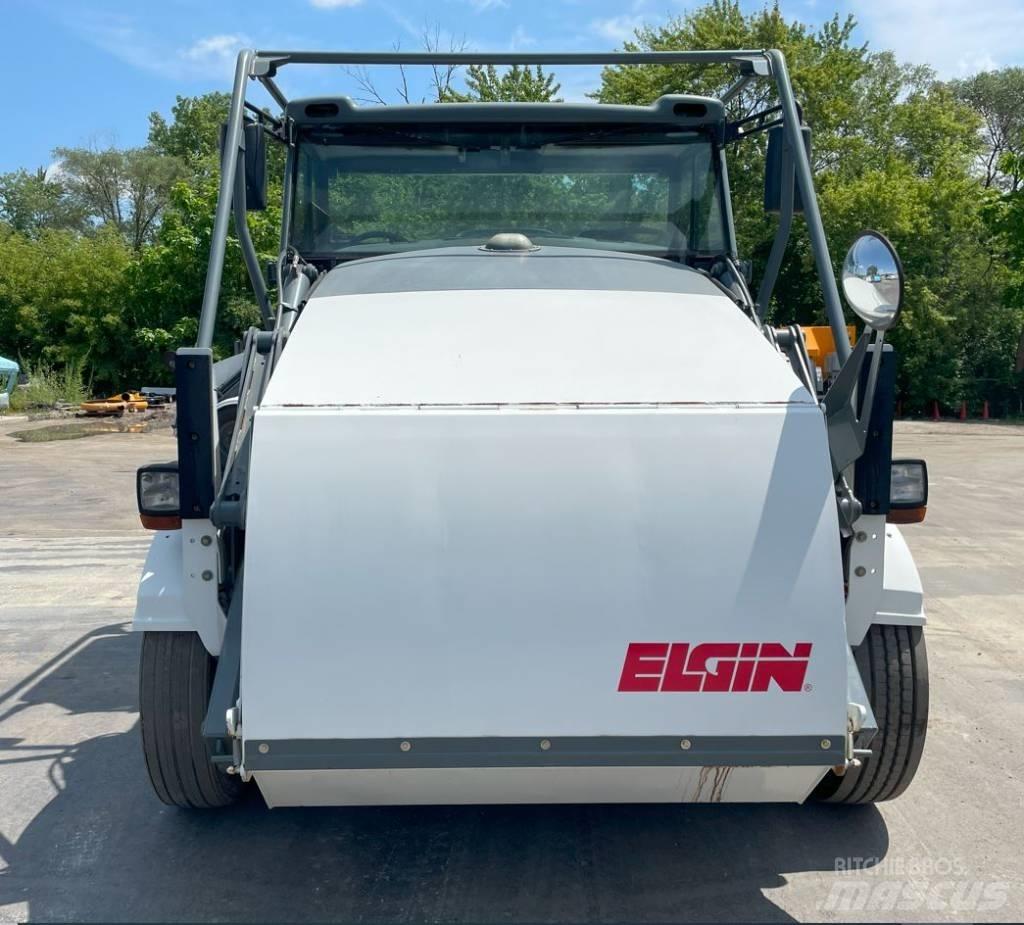 Elgin Pelican NP Süpürme kamyonları