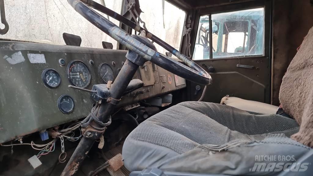 Kraz 255 B 6x6 Damperli kamyonlar