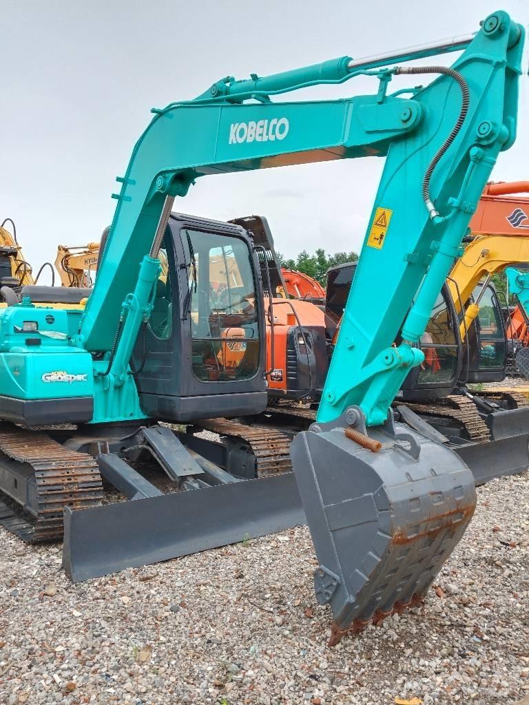 Kobelco SK 75 Paletli ekskavatörler
