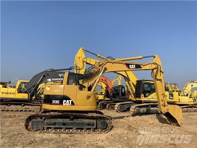 CAT 313C Paletli ekskavatörler