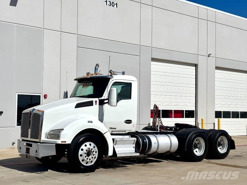 Kenworth T 880 Çekiciler