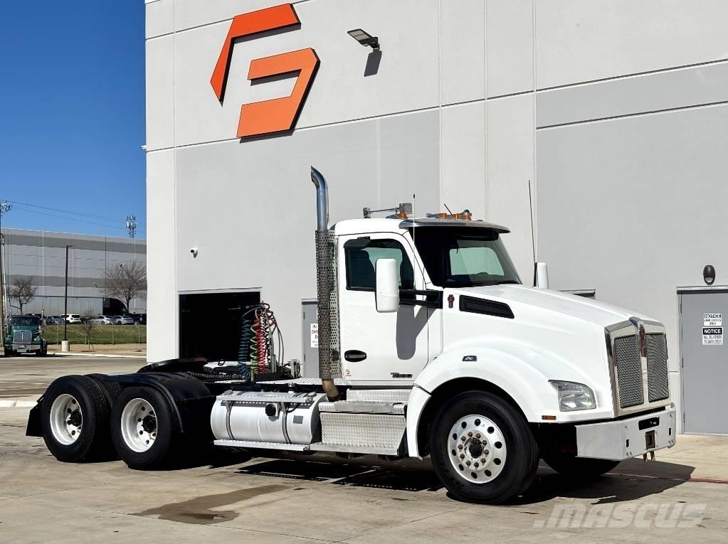 Kenworth T 880 Çekiciler