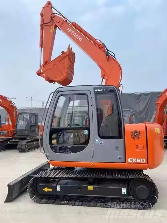 Hitachi EX60 Mini ekskavatörler, 7 tona dek