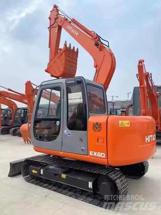 Hitachi EX60 Mini ekskavatörler, 7 tona dek