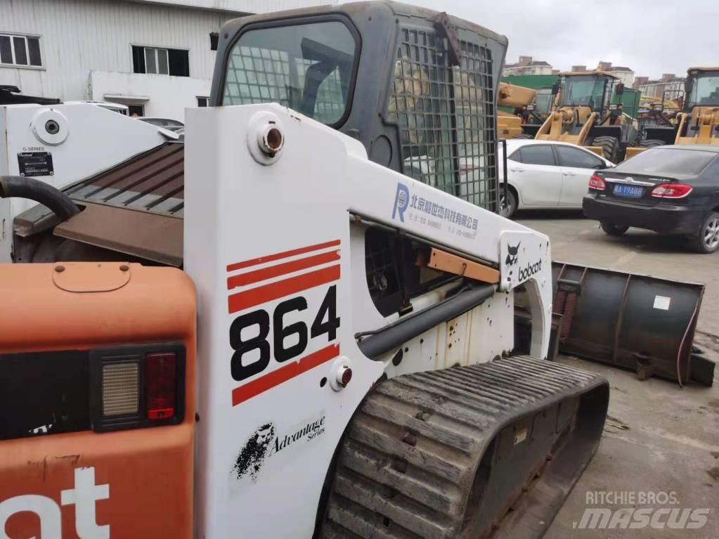 Bobcat S864 Skid steer loderler