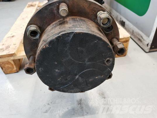 Komatsu WA 90 axle Akslar