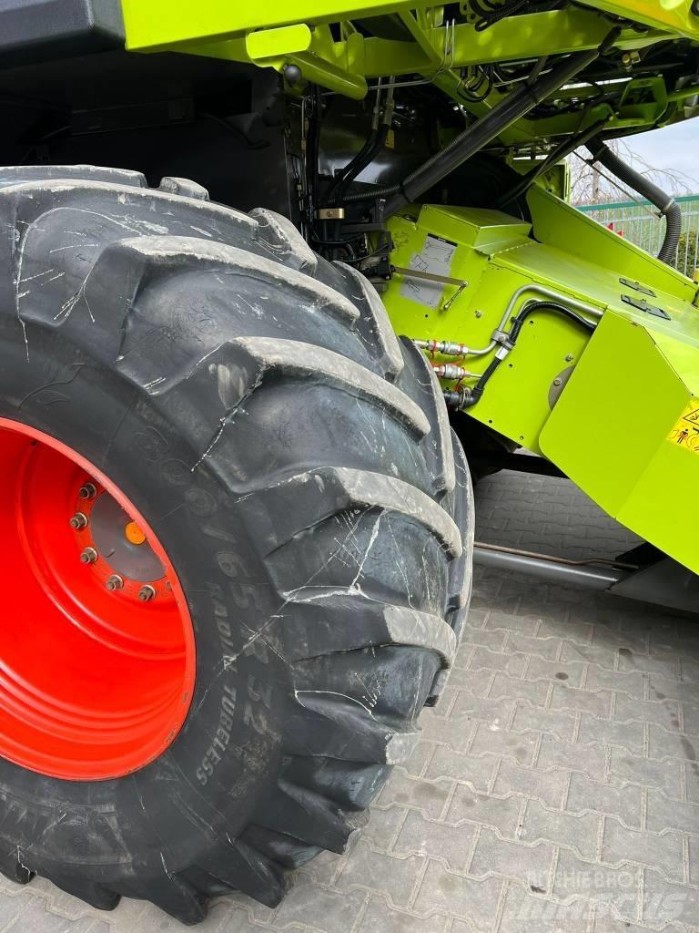 CLAAS Lexion 750 Biçerdöverler