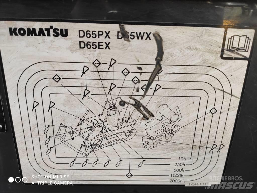 Komatsu D65PX-16 Paletli dozerler