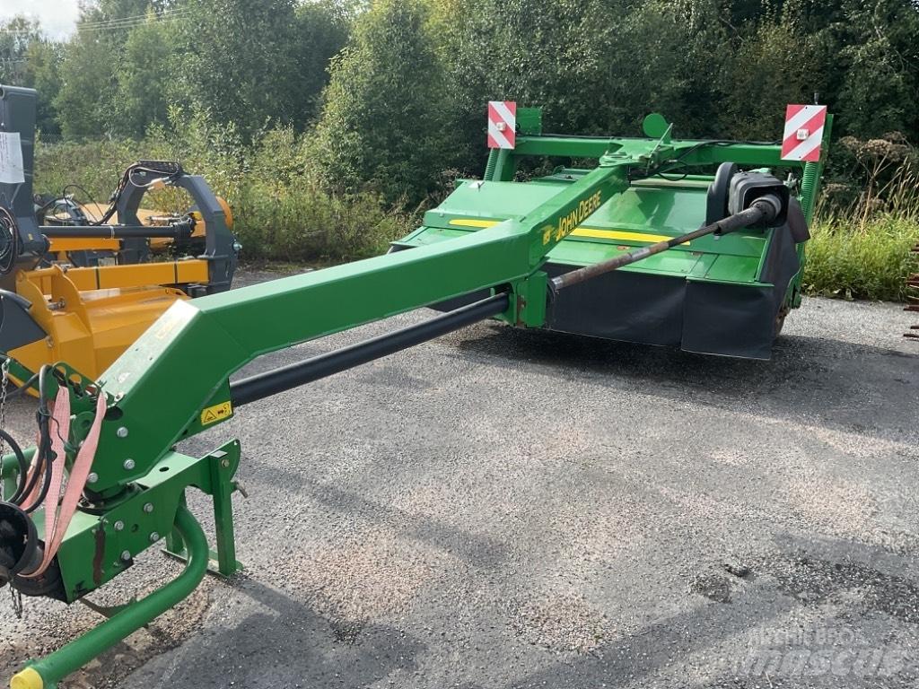 John Deere 530 Diskli çayir biçme makinasi