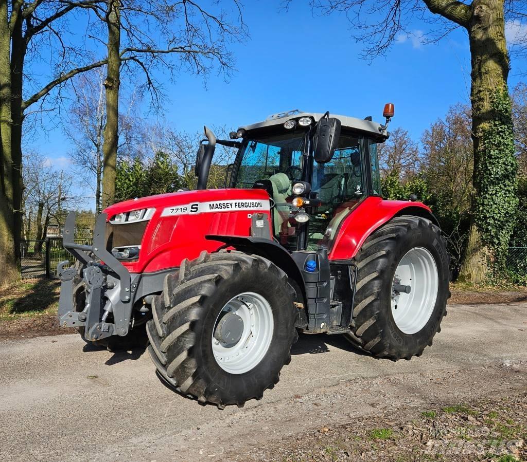 Massey Ferguson 7719 Traktörler
