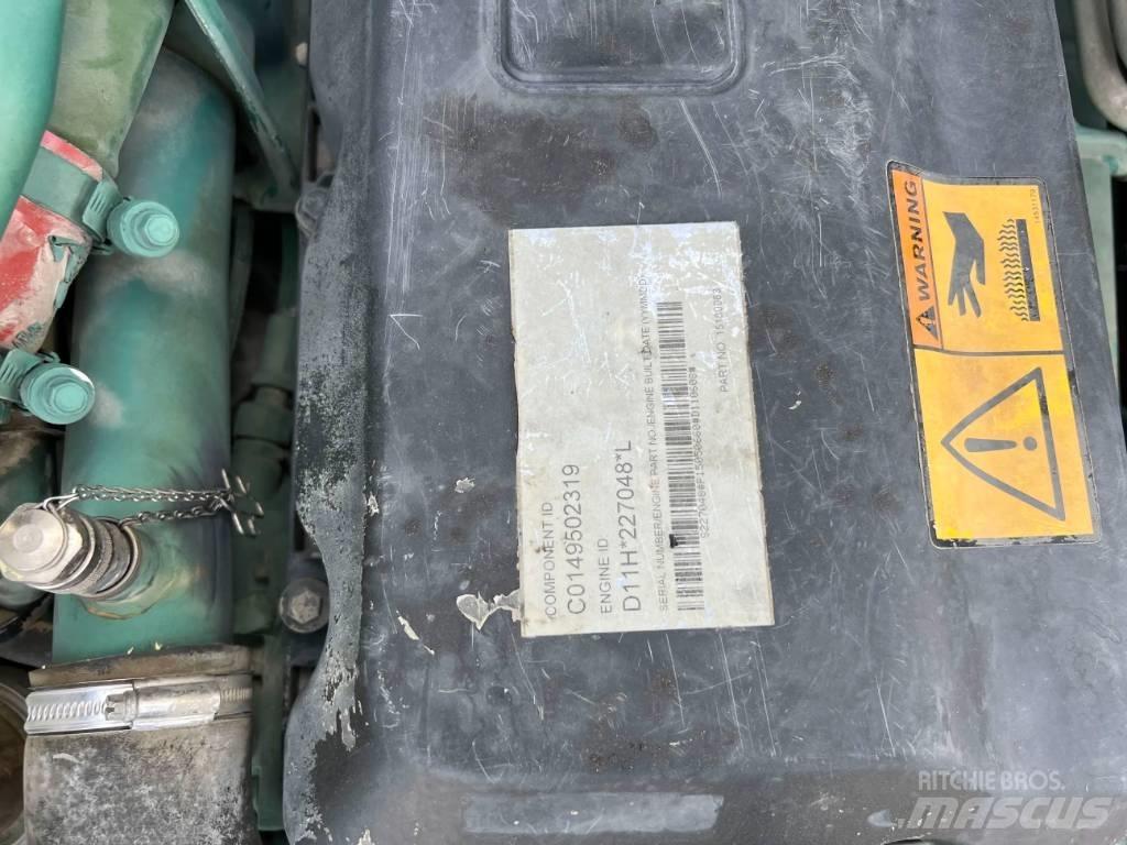 Volvo A25F Belden kirma kaya kamyonu
