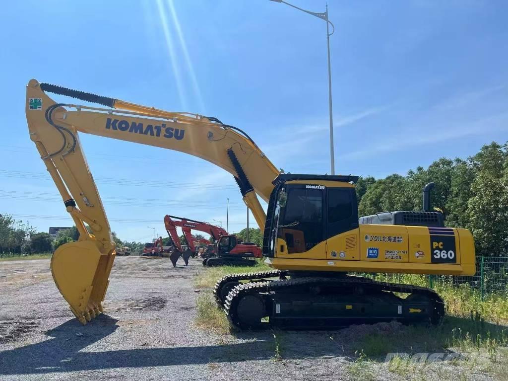 Komatsu PC 360 Paletli ekskavatörler