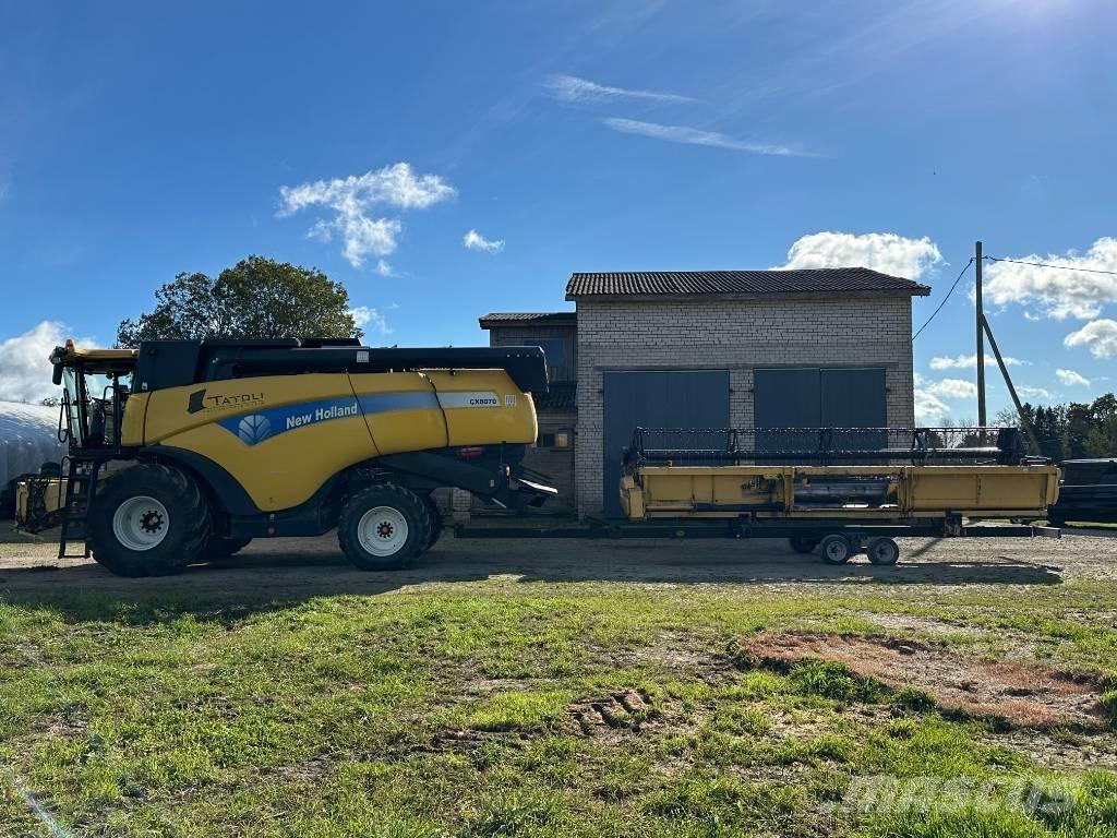 New Holland CX 8070 Biçerdöverler