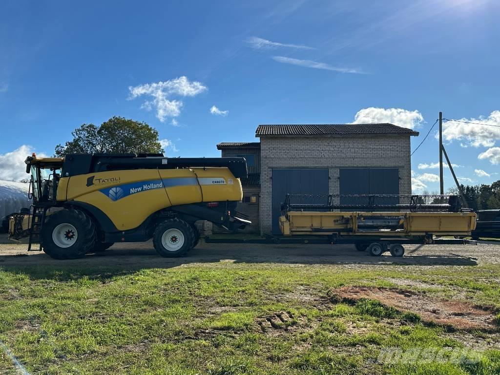 New Holland CX 8070 Biçerdöverler