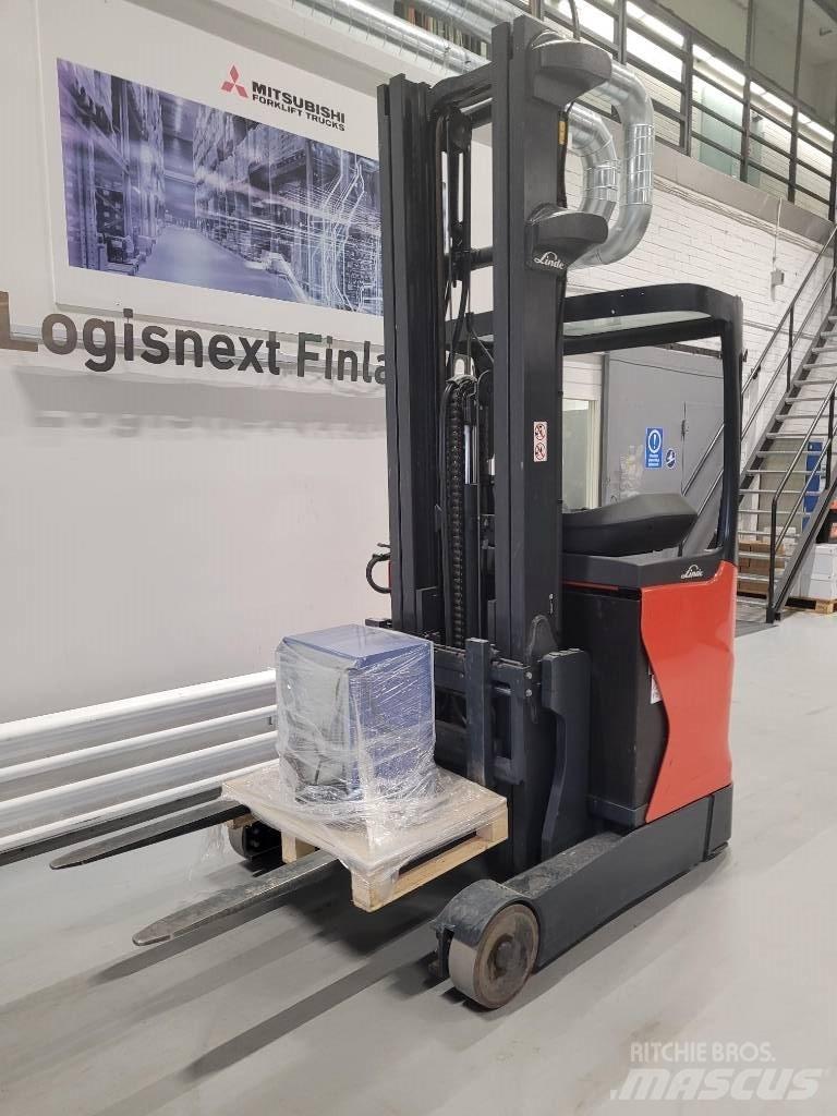 Linde R12B-01 Reach truck - depo içi istif araçları
