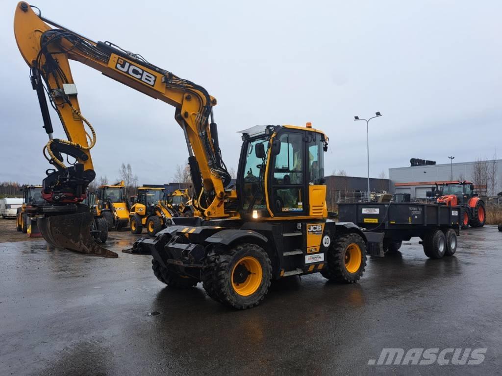 JCB Hydradig Lastik tekerli ekskavatörler