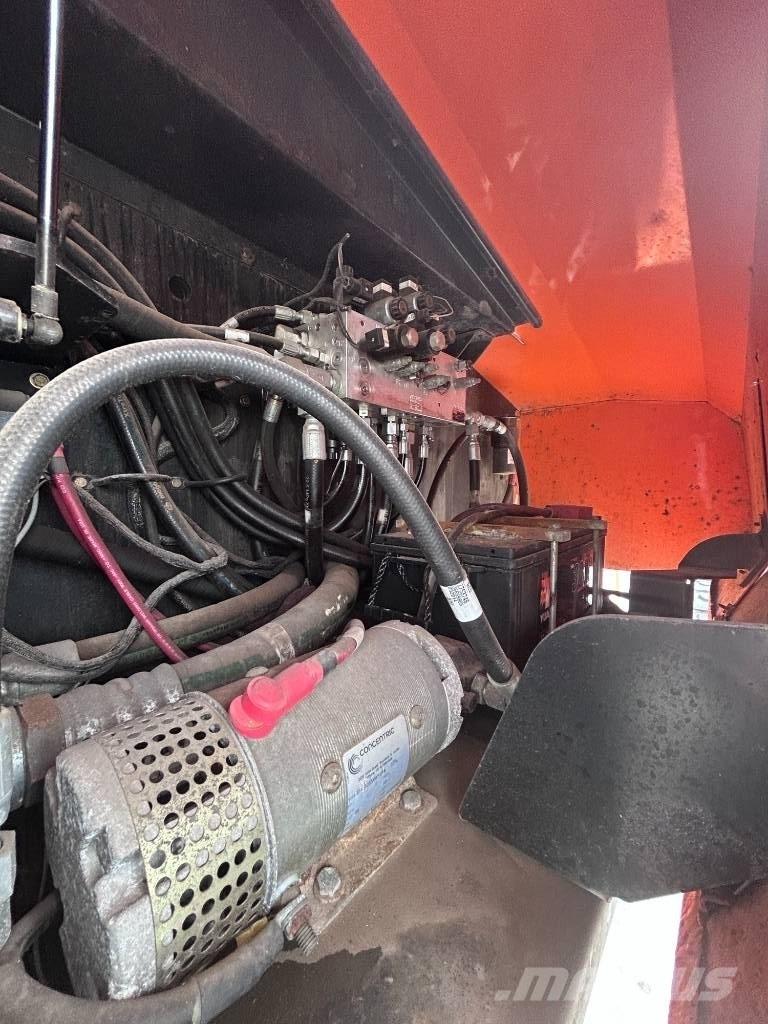 JLG 1500 SJ Teleskopik personel platformları