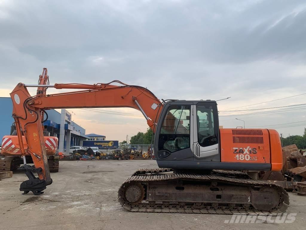 Hitachi ZX 180 LC-3 Paletli ekskavatörler