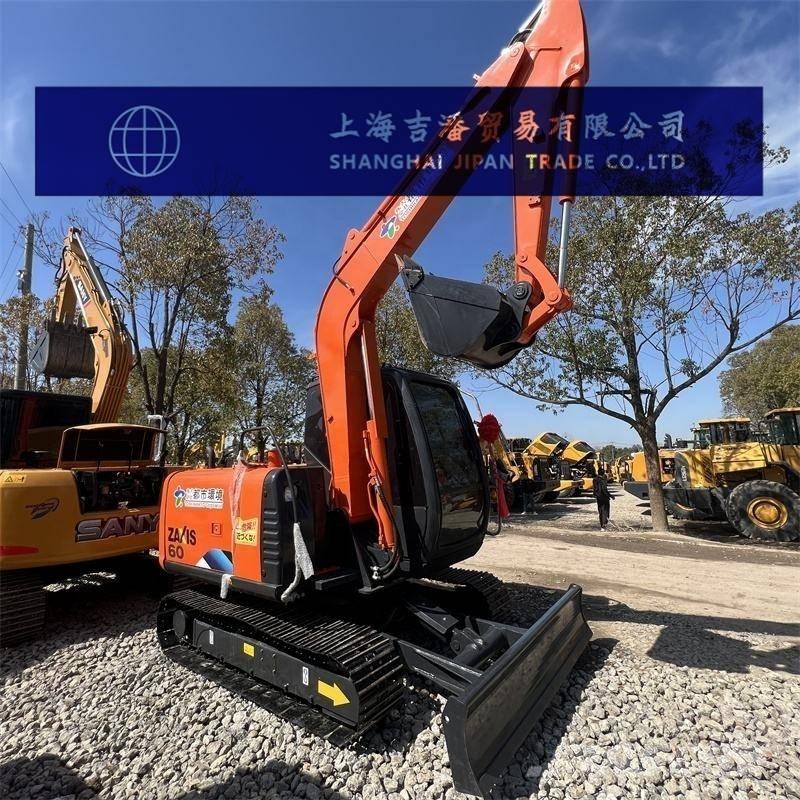 Hitachi ZX 60 Mini ekskavatörler, 7 tona dek
