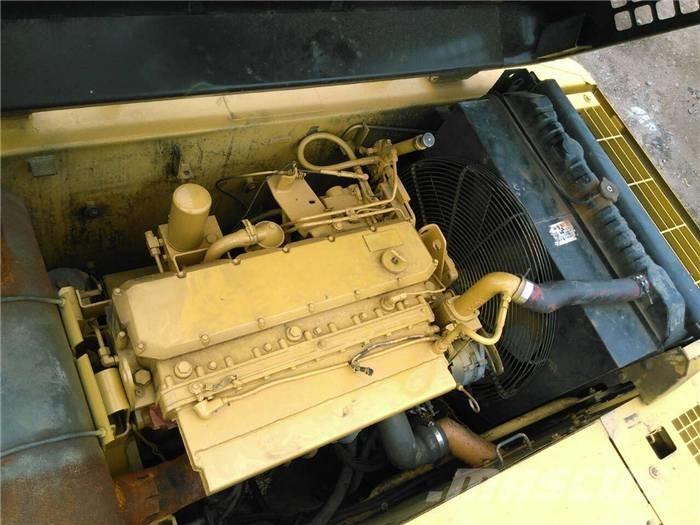 CAT 325 B Paletli ekskavatörler