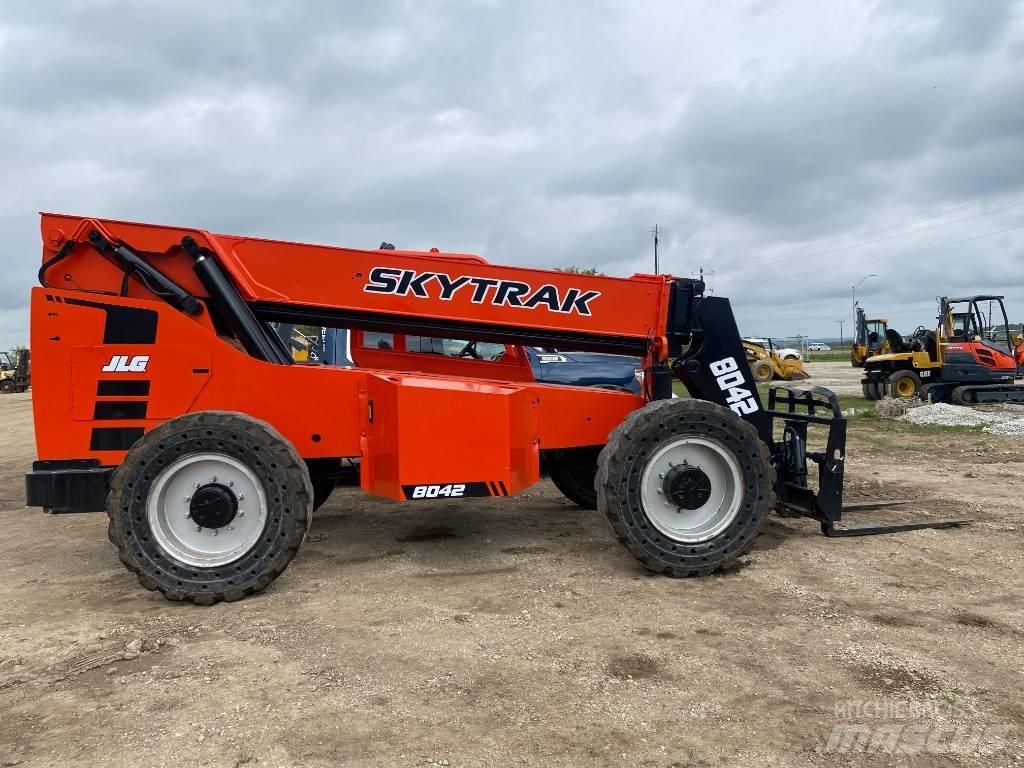 SkyTrak 8042 Teleskopik yükleyiciler