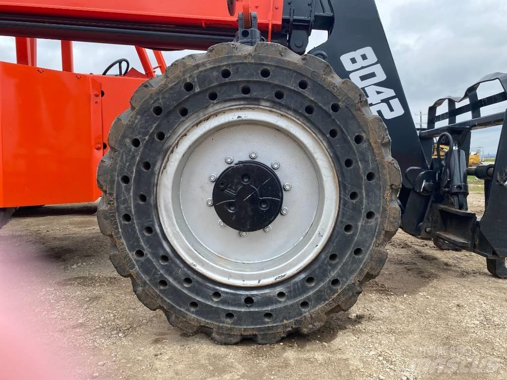 SkyTrak 8042 Teleskopik yükleyiciler