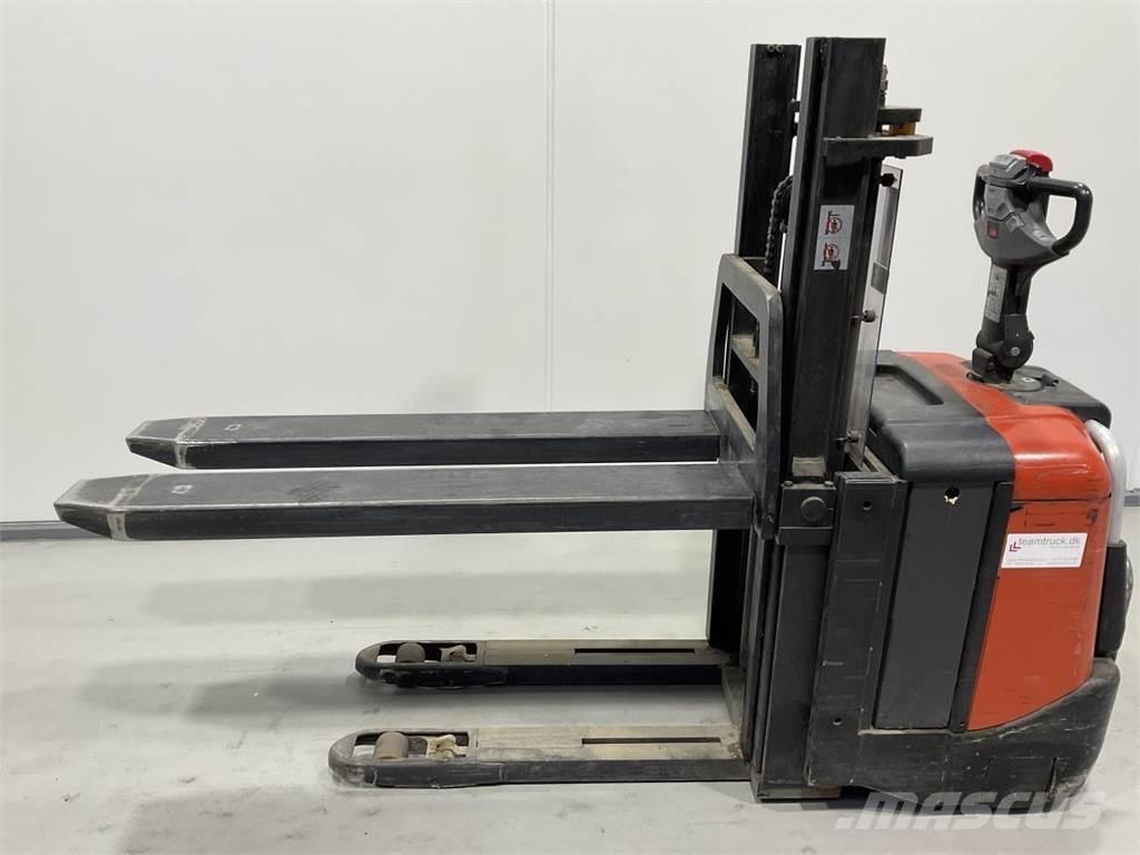 BT SPE125L Akülü depo ekipmanları