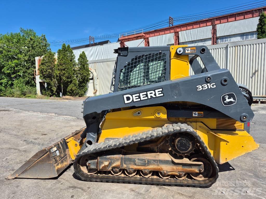 John Deere 331G Skid steer loderler