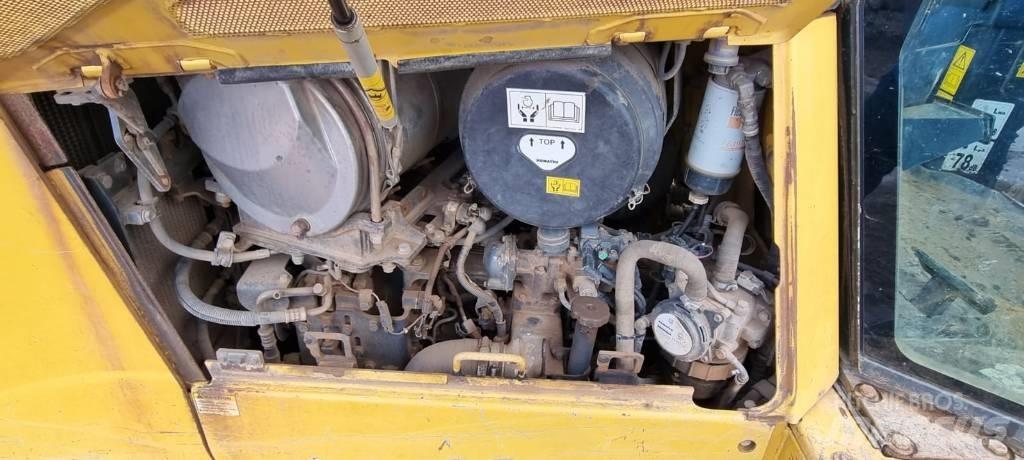 Komatsu D 65 PX-17 Paletli dozerler