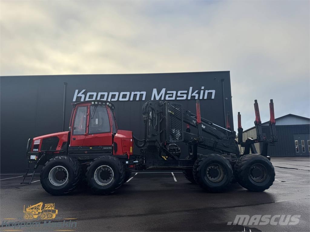 Komatsu 895 Tomruk yükleyici traktörler