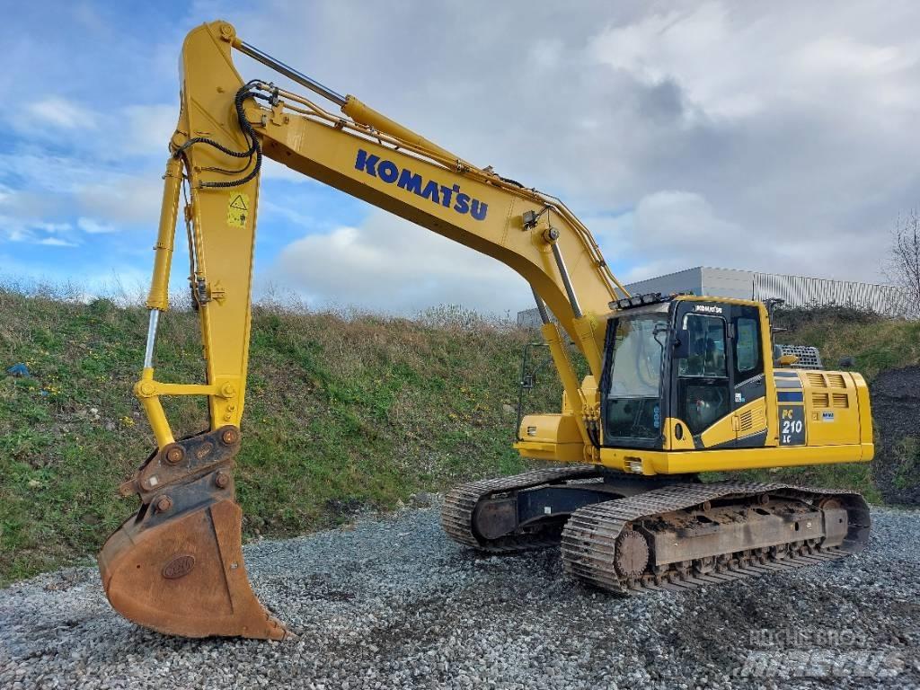 Komatsu PC210LC-11 Paletli ekskavatörler