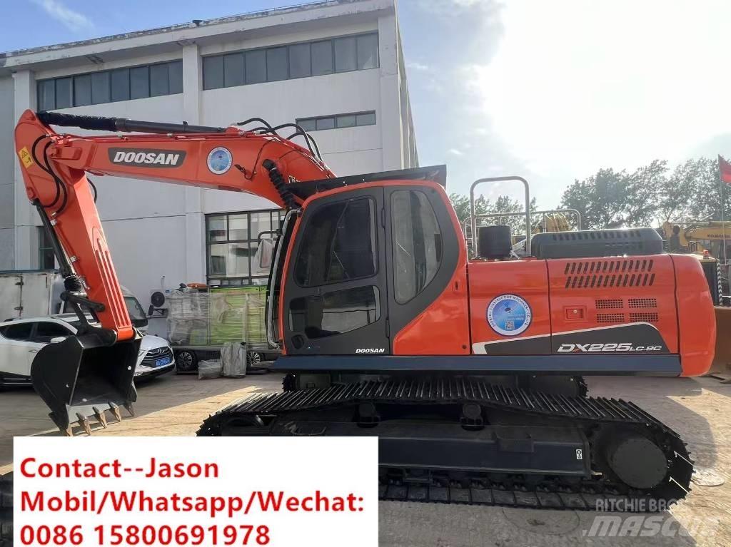 Doosan DX 225 LC Paletli ekskavatörler