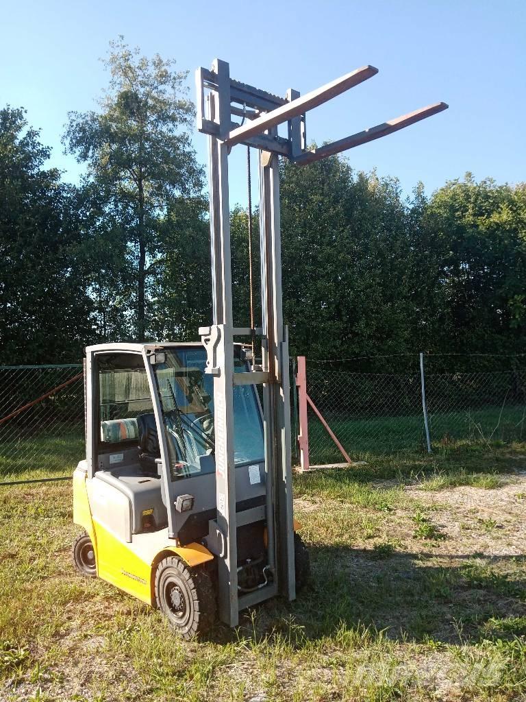 Jungheinrich TFG 320 LPG'li forkliftler