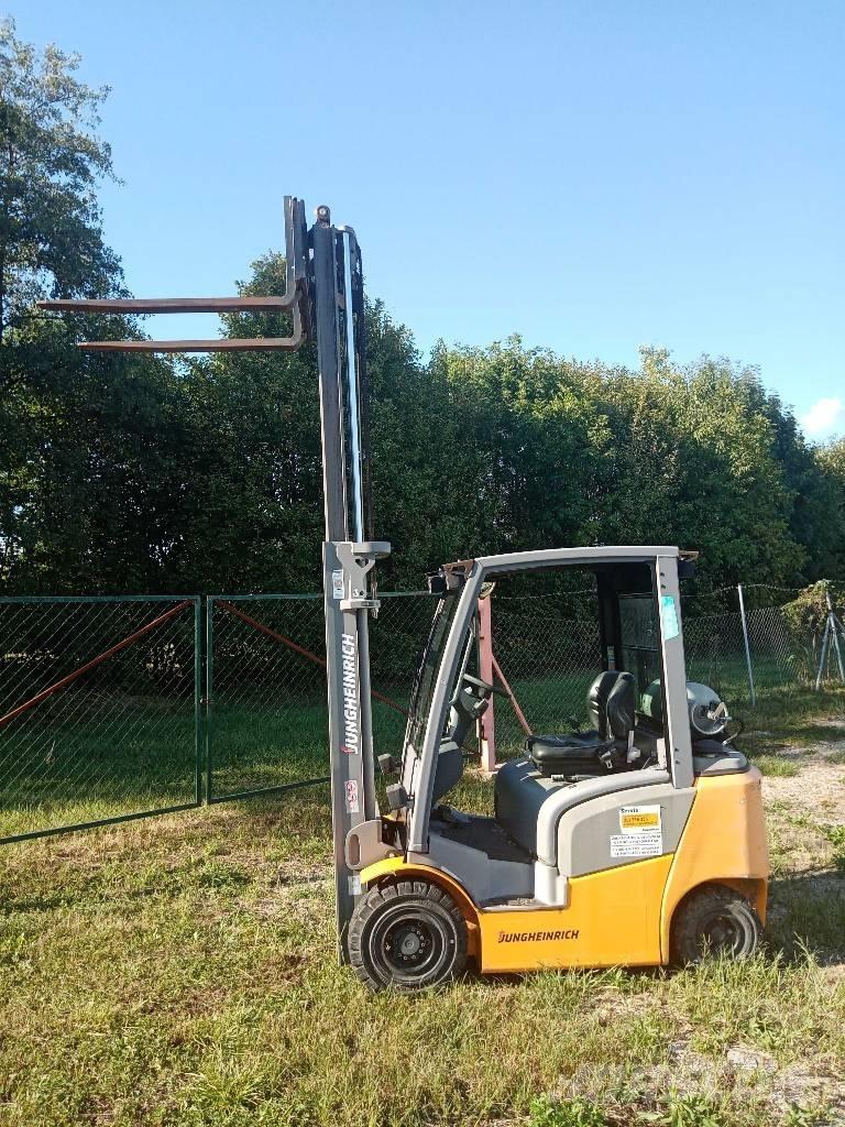 Jungheinrich TFG 320 LPG'li forkliftler