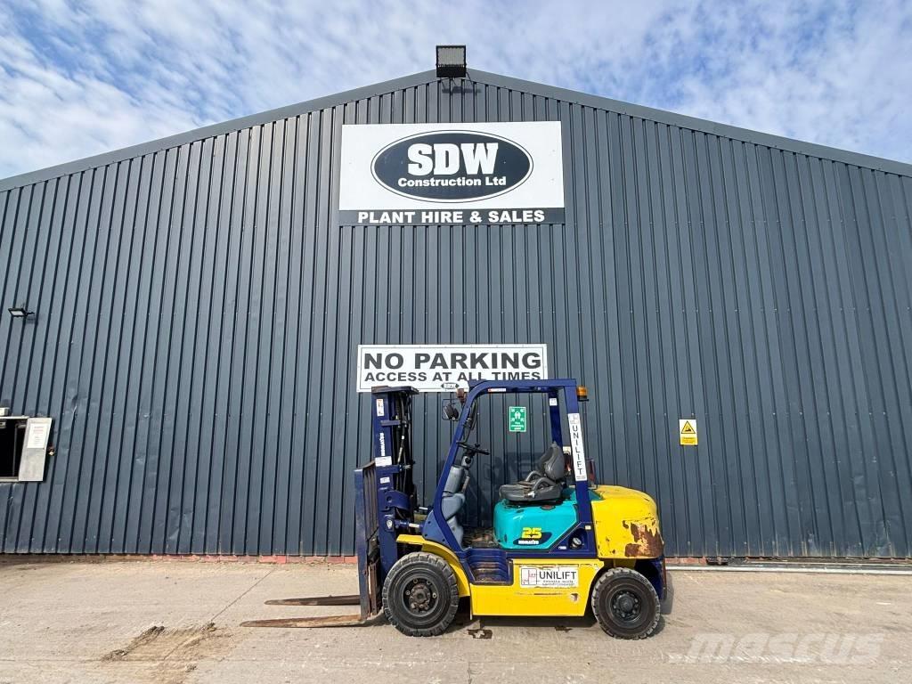 Komatsu FD 25 Diesel Dizel forkliftler