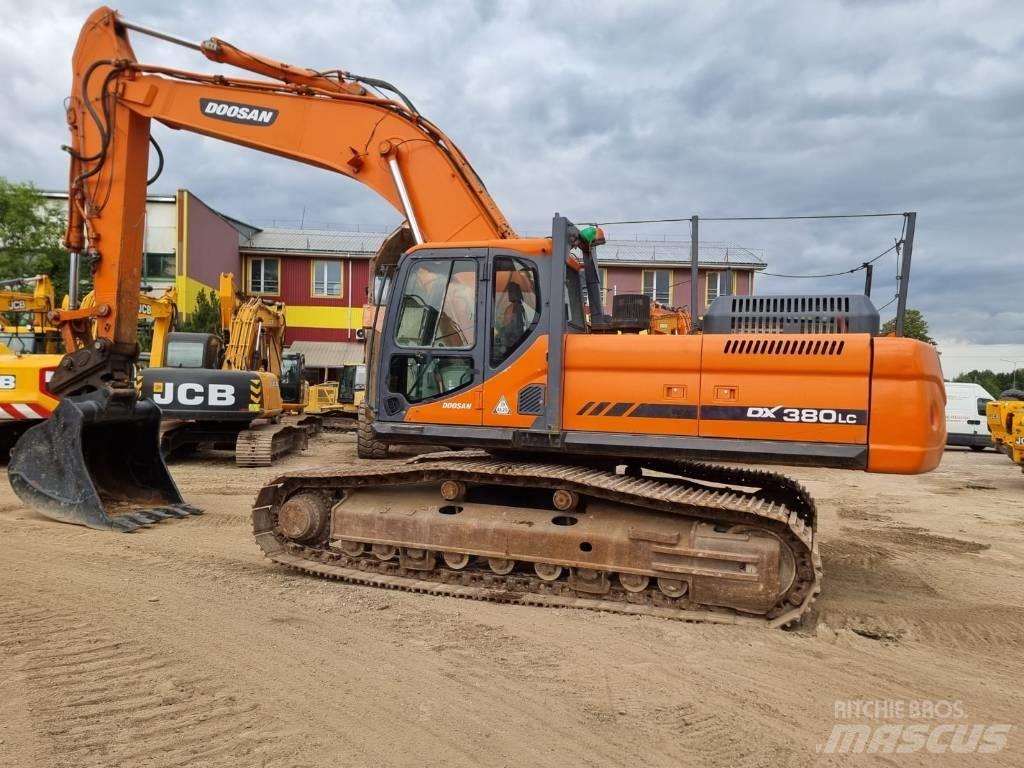 Doosan DX 380 LC Paletli ekskavatörler