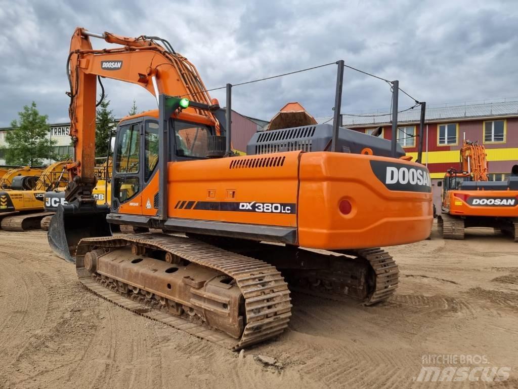 Doosan DX 380 LC Paletli ekskavatörler