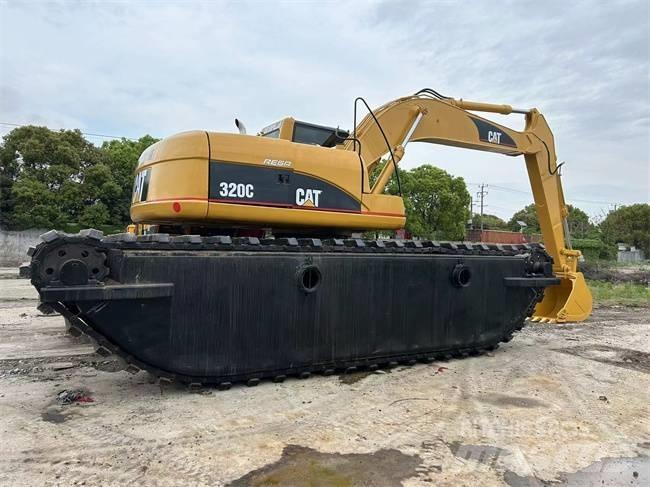 CAT 320 C Amfibi Ekskavatörler