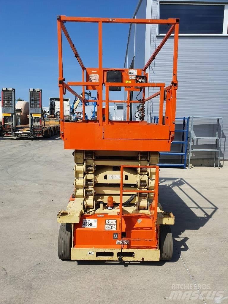 JLG 10 RS Makasli platformlar