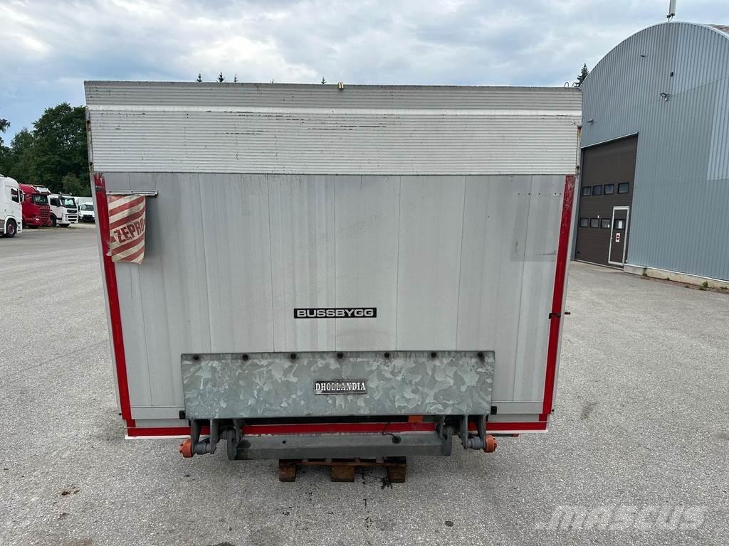 Dhollandia  Mal ve eşya asansörleri