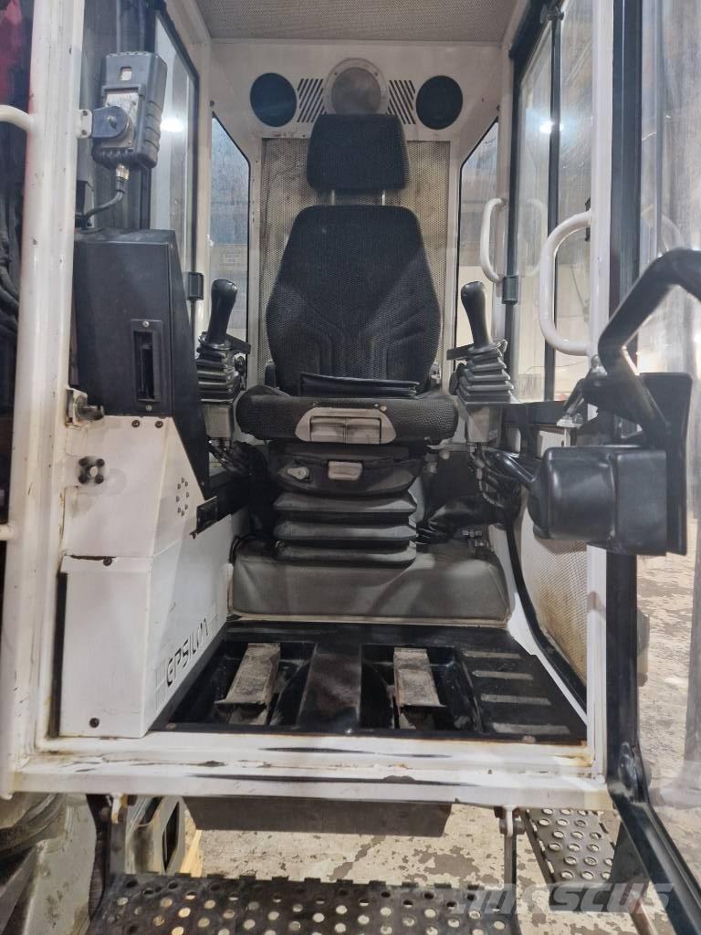 Epsilon M 12 L 97 Tomruk vinçleri