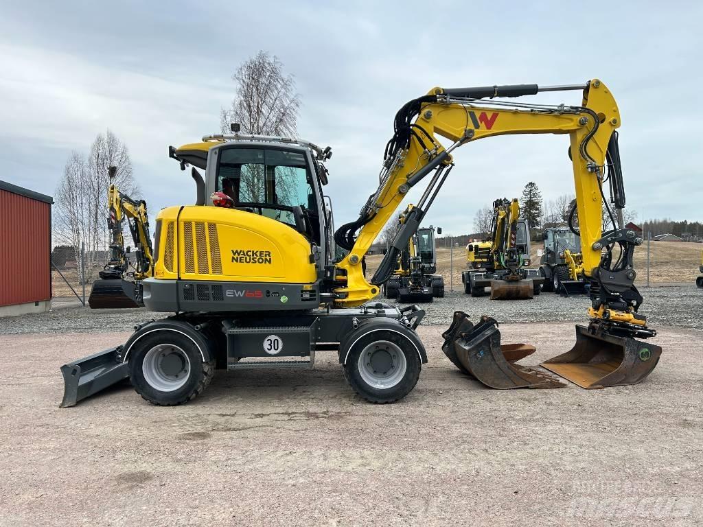 Wacker Neuson EW65 Lastik tekerli ekskavatörler
