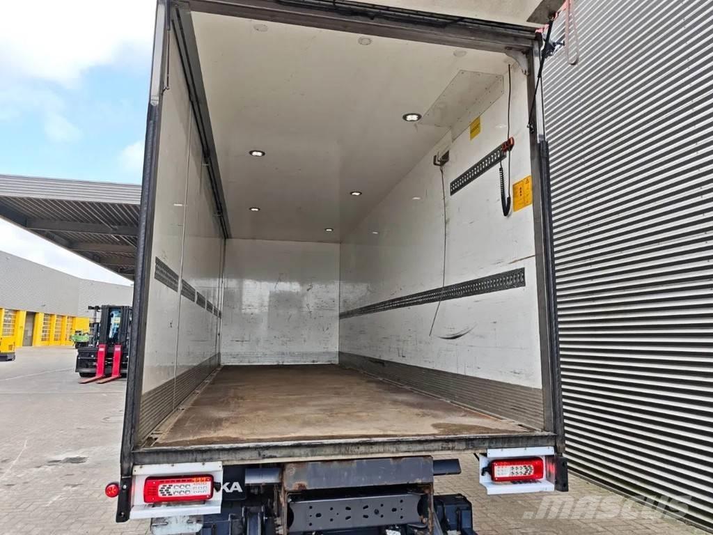 Volvo FM 340 4x2 Kapali kasa kamyonlar