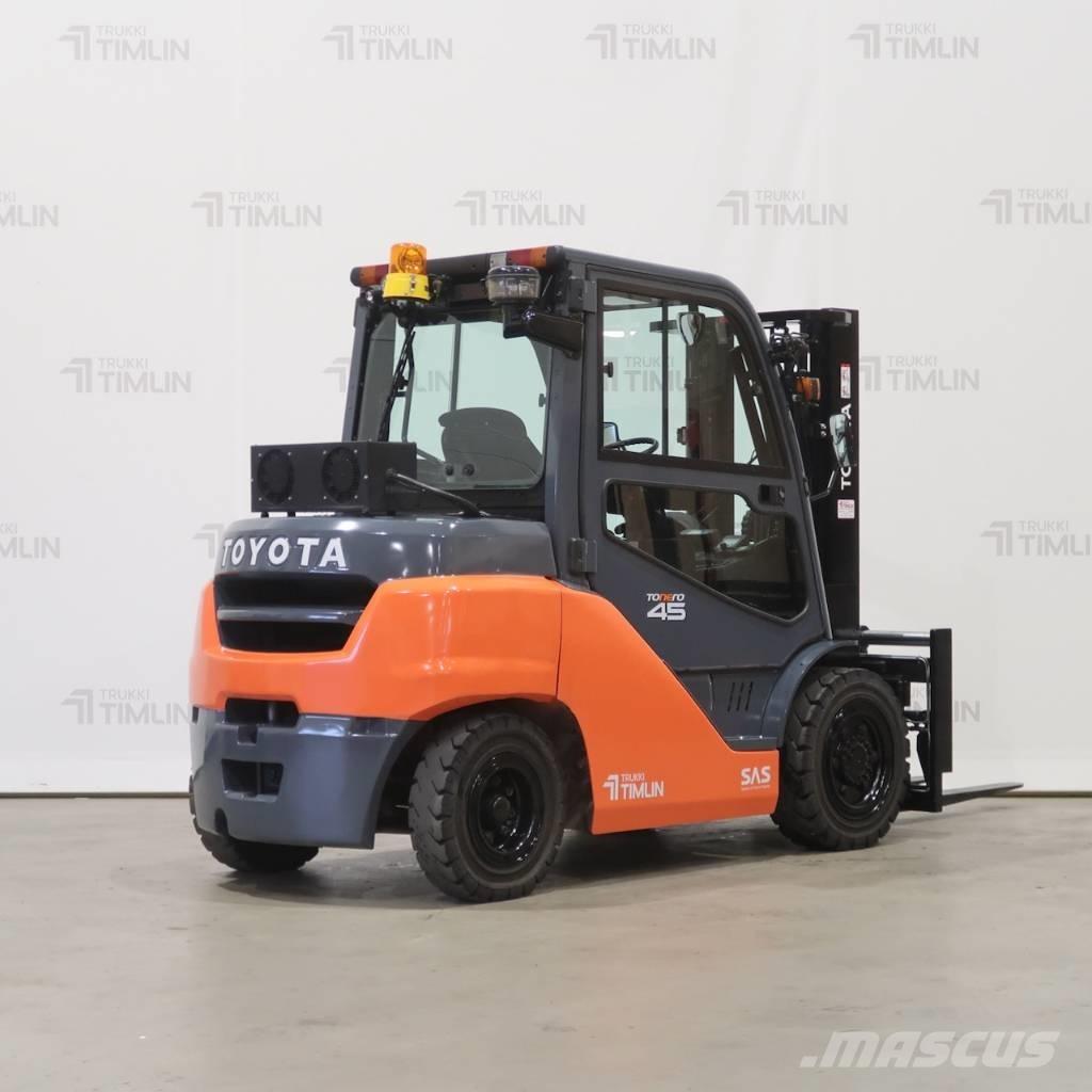 Toyota 40-8FD40N Dizel forkliftler