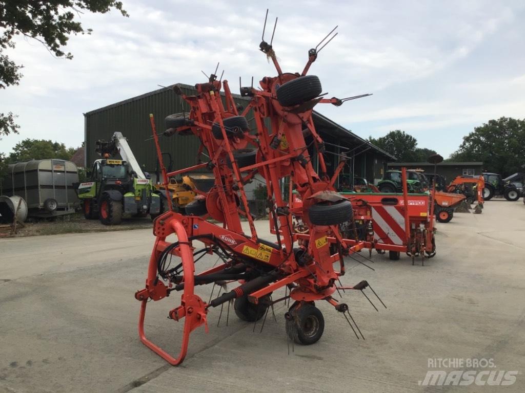 Kuhn GF 8702 Kombine tirmiklar