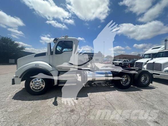Kenworth T880 Çekiciler