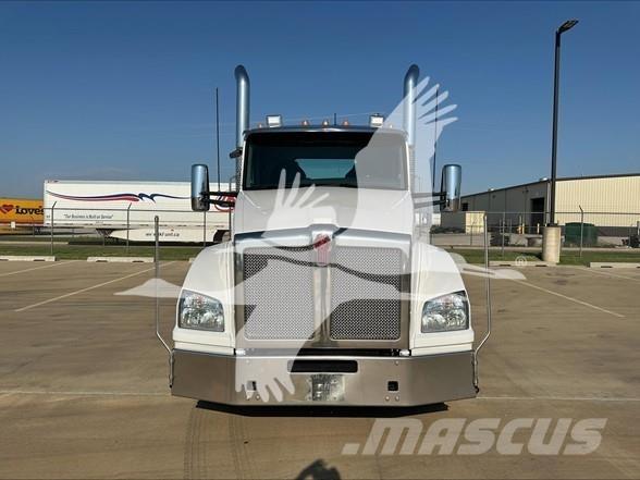 Kenworth T880 Çekiciler