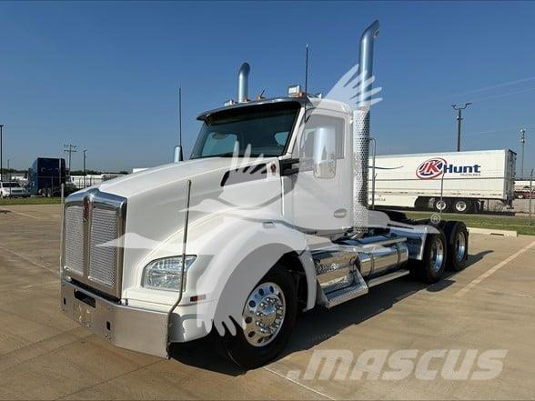 Kenworth T880 Çekiciler