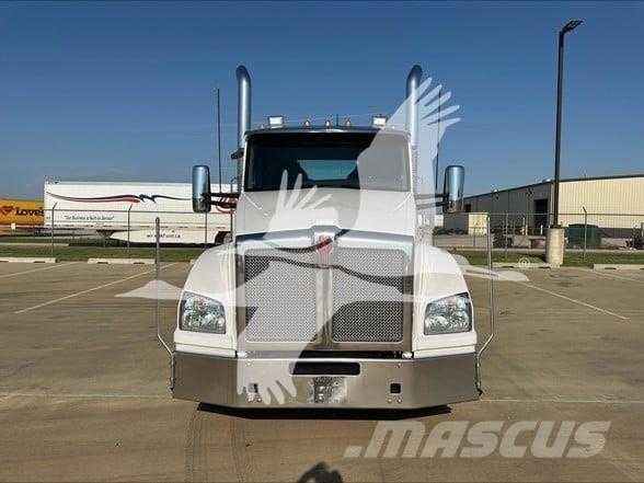 Kenworth T880 Çekiciler